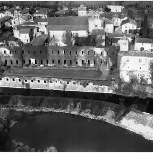 Bâtiments monastiques avant restauration