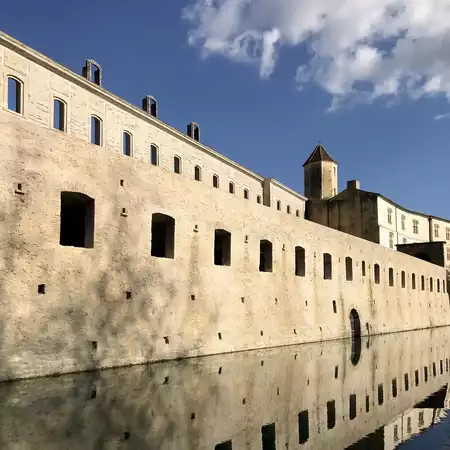 Façade du cryptoportique restaurée